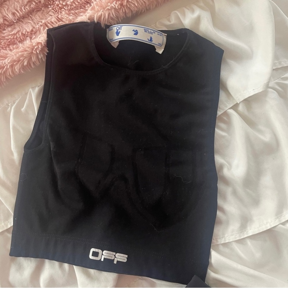 Off- White Active Set - image 3